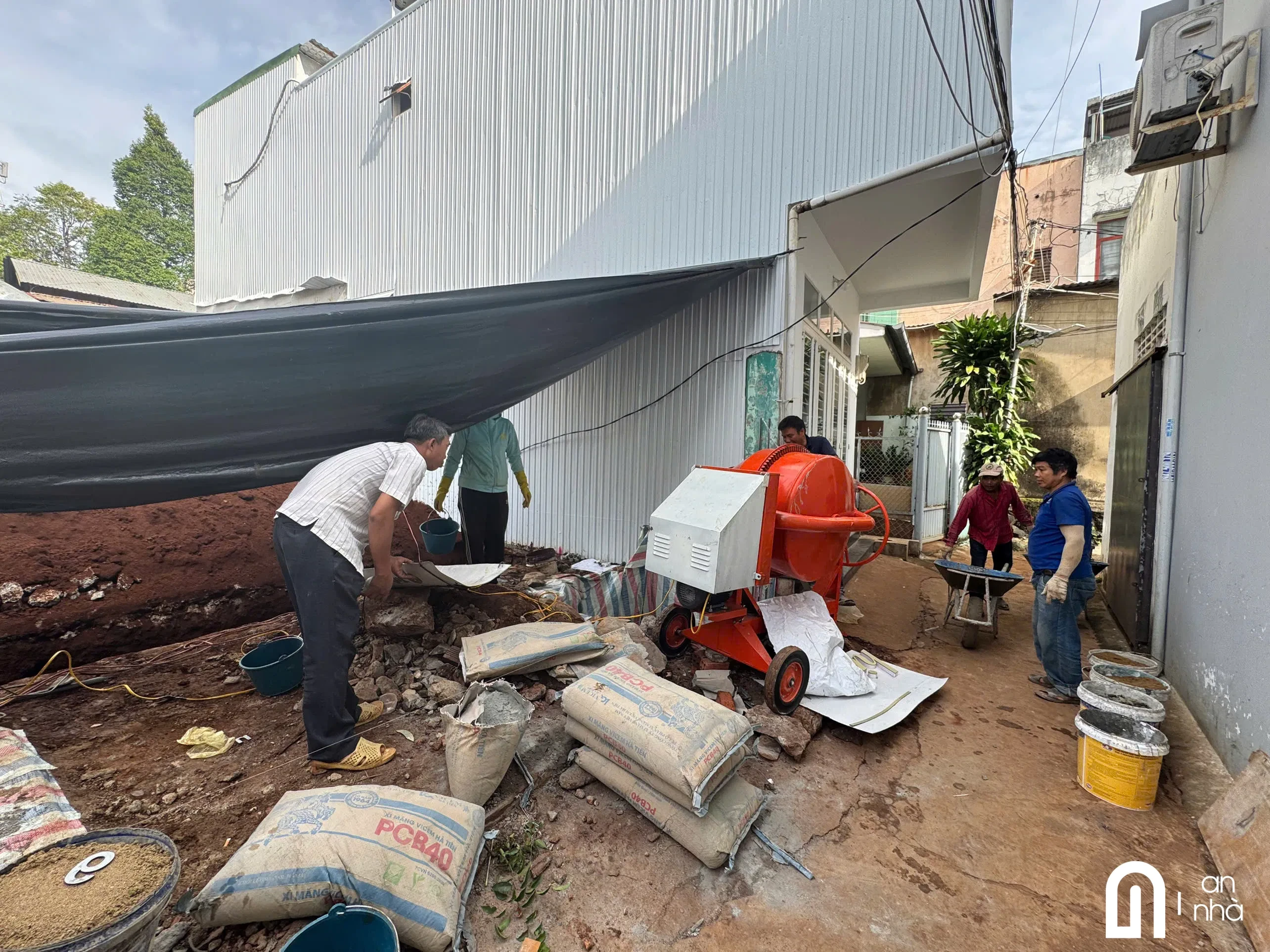 nhat ky thi cong t house daklak_14